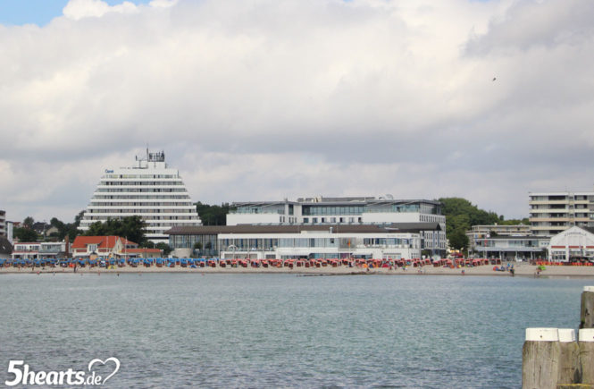 Urlaub mit Baby - im Hotel an der Oststee - Strandpromenade